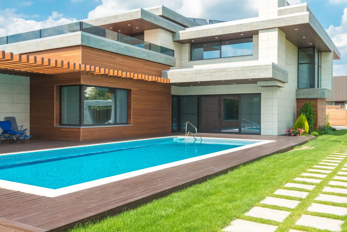Swimming pool built in Engadine, NSW